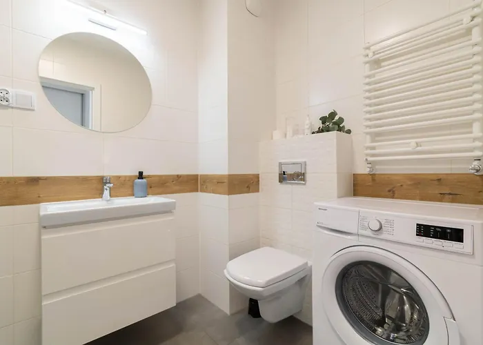 Oasis Trzy Stawy - Self Check-in